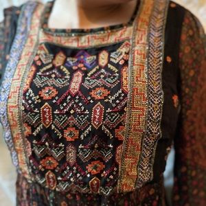 Anthropologie embroidered long sleeve airy dress Tunic size L by Akemi & Kin